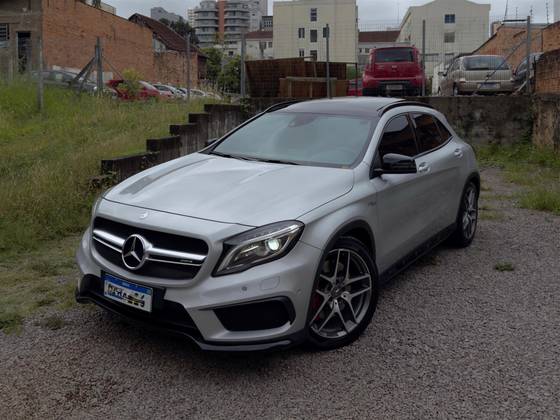 MERCEDES-BENZ GLA 45 AMG 2.0 16V TURBO GASOLINA 4P AUTOMÁTICO MERCEDES-BENZ GLA 45 AMG 2.0 16V TURBO GASOLINA 4P AUTOMÁTICO